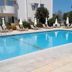 Mandalena Apartmanhotel Protarász